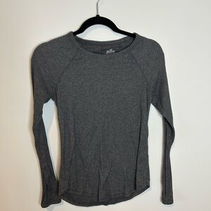 Hollister Charcoal Long Sleeve Women's Tee